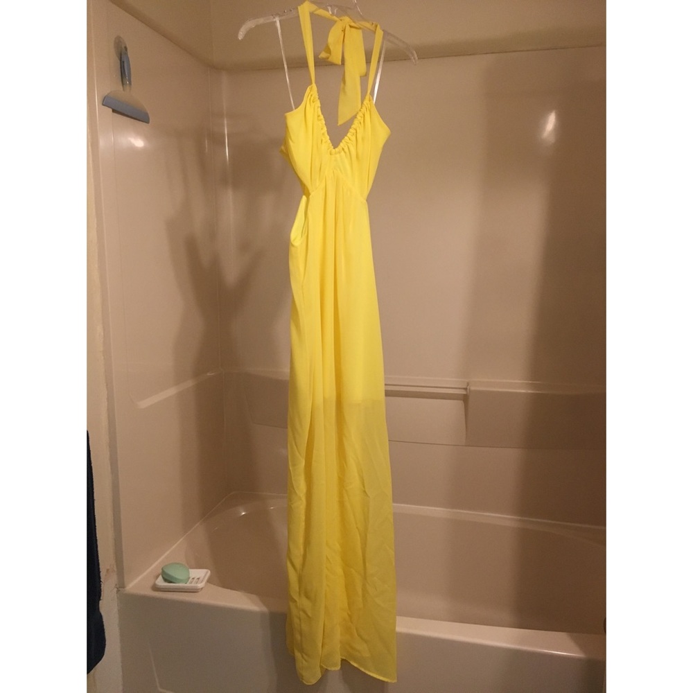 BRAND NEW YELLOW HALTER MAXI WITH CUTOUTS